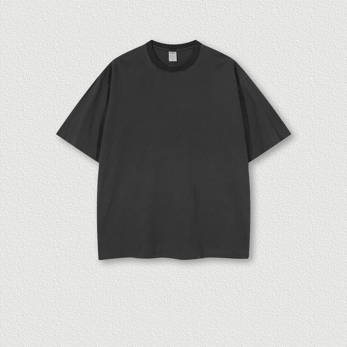 สีเทาเข้ม