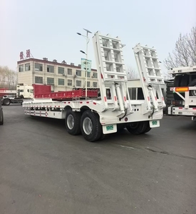 รถกึ่งพ่วงพื้นเรียบต่ำ รับน้ำหนักได้ 60 ตัน จัดจำหน่ายโดยโรงงานจีนสำหรับเครื่องจักรและอุปกรณ์ขนส่ง - Product Image 6