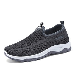 <span class=keywords><strong>Scarpe</strong></span> da corsa casual per gli uomini fabbrica oem odm <span class=keywords><strong>scarpe</strong></span> <span class=keywords><strong>lunghe</strong></span> a buon mercato vendita calda Chaussure De Hard-Wearing antiscivolo all'aperto per gli uomini a piedi - Product Image 2