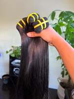 Cheveux Indiens Bruts Naturels Remy Baby Curly Non Traités, Ondulés et Volumineux, Cheveux Humains Bouclés Alignés dans le Sens de la Cuticule, Provenant d'Inde