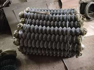 Malla de <span class=keywords><strong>alambre</strong></span> de enlace de cadena galvanizada en caliente, cerca de malla de <span class=keywords><strong>alambre</strong></span> y romboide de fábrica de China - Product Image 4