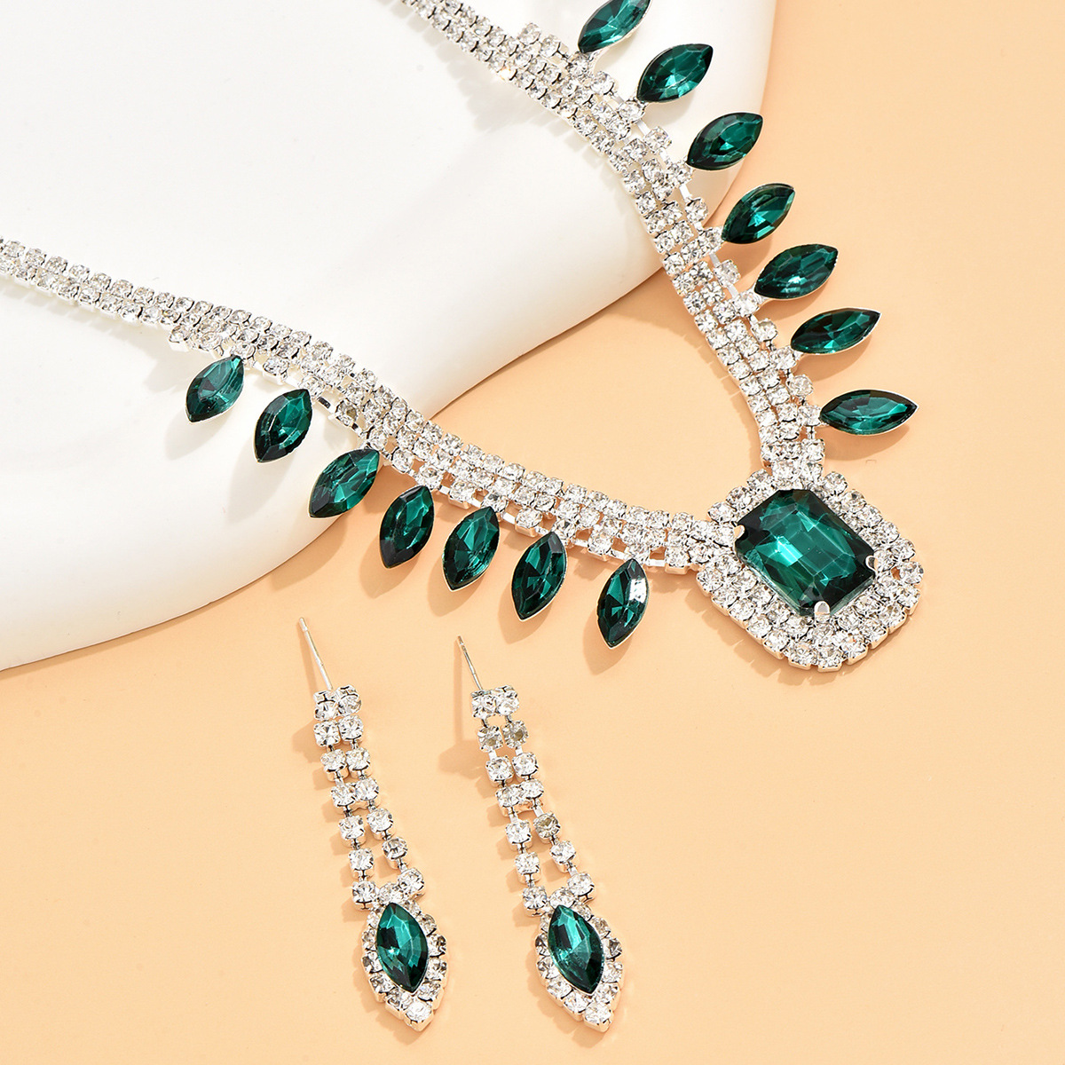 Luxury Dinner Dress Jewelry - Black Sapphire Earrings Luxury Dinner Dress Jewelry - Black Sapphire Earrings