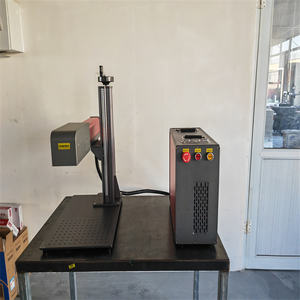 Máquina de Marcado Láser de Fibra CNC de 50W 100W con Control FANUC para Formatos DXF/BMP/AI/DWG/DST, Aplicación de Señalización Vial - Product Image 3