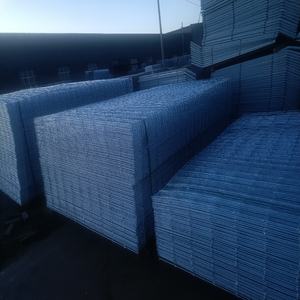 Pannelli di recinzione da giardino in rete metallica saldata in acciaio zincato 4 x 8 piedi con fori quadrati per edifici, gabbie, servizio di taglio personalizzato - Product Image 4