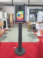 Photo Booth Berdiri Terbaru, Kompatibel dengan iPad 11 Inch, Lampu Warna RGB, Casing Perangkat Selfie untuk Sewa.