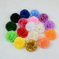 Prix de gros Tête de fleur artificielle de carnation en tissu de soie moderne, faite à la main et écologique pour hôtels, mariages et Noël