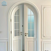 Puerta de Polímero de Doble Hoja con Arco Curvo Francés Personalizado, Vidrio Estriado Blanco Mate, Aislamiento Acústico para Uso Interior en Villas Extranjeras