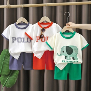 Ensemble de vêtements d'été pour garçon - T-shirt imprimé avec des lettres, short décontracté, costume décontracté deux pièces, matière polyester/coton - Product Image 2