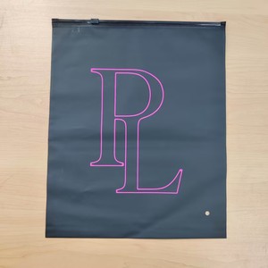 Wholesale Custom Hot Pink Logo Matte Black PE Zipper <b>Bags</b> Frosted <b>Zip</b> Lock Pouches For Clothing Jewelry Skincare Brand Packaging - Product Image 2