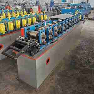 Machine de <span class=keywords><strong>profilage</strong></span> automatique de montants en C pour ossature métallique légère - Product Image 5