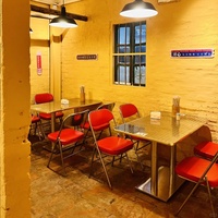Ensembles de restaurant, tables et chaises en acier inoxydable, tables et chaises pour restaurant, pour les lieux de restauration rapide