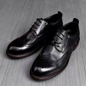 Zapatos de Hombre Personalizados con Cordones, Punta en Pico, Diseño Tallado Impermeable, Cuero de Grano Completo, para Ocasiones de Negocios, Casuales y Bodas, a la Moda - Product Image 3
