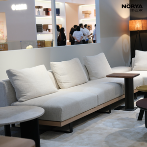 Divano Moderno NORYA in Tessuto con Struttura in Legno Massello e Base in Metallo Nero, <span class=keywords><strong>Arredamento</strong></span> <span class=keywords><strong>Contemporaneo</strong></span> per <span class=keywords><strong>Soggiorno</strong></span> - Product Image 2