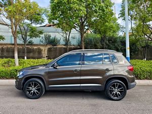 Voiture d'occasion 2016 2017 2018 <span class=keywords><strong>Volkswagen</strong></span> 300tsi SUV de luxe 1.8t Turbo Toit ouvrant panoramique Sièges en cuir Spacieux et bien équipés - Product Image 3