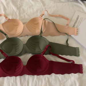 シームレスな女性のためのファッショナブルな快適な通気性のシームレスなワンピースプッシュアップ女性のブラブラ無地 - Product Image 3