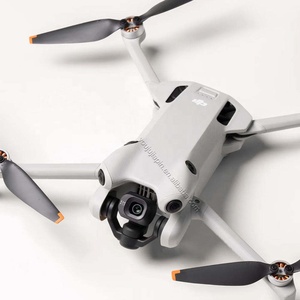 <span class=keywords><strong>DJI</strong></span> <span class=keywords><strong>Mini</strong></span> 4 Pro – Dron Plegable 4K HDR con Mando RC <span class=keywords><strong>2</strong></span> (con Pantalla) y Combo Fly More <span class=keywords><strong>Plus</strong></span> - Product Image 4