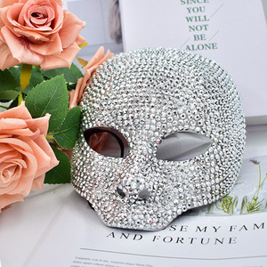 Mascarilla facial de diamante de tendencia personalizada para fiesta de baile de maquillaje de vacaciones para extraterrestres con gotas de agua - Product Image 3