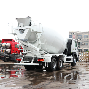 中国SINOTRUK HOWOコンクリートミキサートラック6x4ヘビーデューティ10ホイール12立方メートルディーゼルエンジンセメント混合トラック - Product Image 2