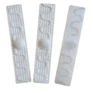 Không thấm nước tầm xa RFID <span class=keywords><strong>Tag</strong></span> lớn trong kho 70*15 mét Kích thước mềm UHF <span class=keywords><strong>tag</strong></span> giặt dệt RFID nhãn RFID dệt <span class=keywords><strong>tag</strong></span> - Product Image 3