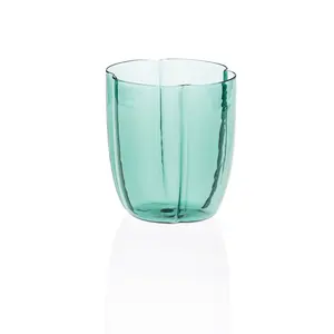 Изготовленная вручную тонированная посуда для питья боросиликатного цветка, стакан для питья, стакан для воды, цветной стеклянный волнистый стакан для продажи