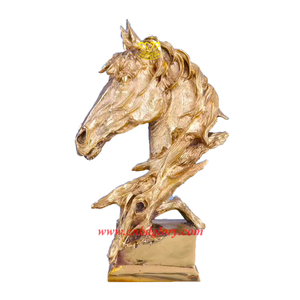 <span class=keywords><strong>Figurine</strong></span> de tête artisanale <span class=keywords><strong>en</strong></span> résine et statue de cheval <span class=keywords><strong>en</strong></span> fibre de verre pour Noël Halloween Anime Thème Autres festivals - Product Image 1