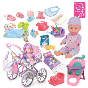 Juego <span class=keywords><strong>de</strong></span> cuidado <span class=keywords><strong>de</strong></span> muñecas <span class=keywords><strong>de</strong></span> plástico, cochecito <span class=keywords><strong>de</strong></span> muñecas <span class=keywords><strong>para</strong></span> <span class=keywords><strong>niñas</strong></span> pequeñas con muñeca <span class=keywords><strong>de</strong></span> 12 pulgadas, silla <span class=keywords><strong>de</strong></span> comedor, edredón y almohada - Product Image 1