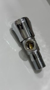 Messing Hoekklep Mechanische Controle Één Inlaat Twee Uitgangen Warm/Koud Water Modern Ontwerp Voor Thuis Hotel Commercieel Gebruikt - Product Image 6