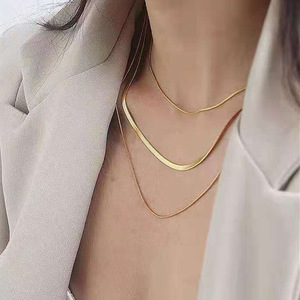 Collar de Cadena de Serpiente de Acero de Titanio de Tres Capas, Elegante y Sencillo, Cadena para Clavícula, Cadena para Suéter de Mujer - Product Image 2