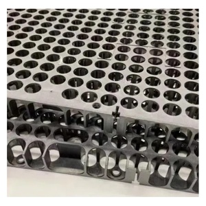 Panneau alvéolaire à cellules de drainage de 30mm composant un géotextile de 200 g/m² <span class=keywords><strong>pour</strong></span> le toit, le balcon, la terrasse et l'aménagement paysager - Product Image 5