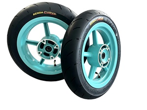 AXZ <span class=keywords><strong>Neumáticos</strong></span> Delanteros y Traseros Supermoto Azules de 12 Pulgadas con Llanta de Aluminio 110/70-12 y 120/70-12 - Product Image 2