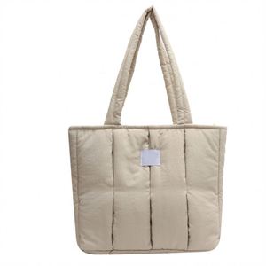 Nuevo Bolso Tote Acolchado de Algodón Suave, Personalizado de Fábrica, Ligero y Portátil para Mujer - Product Image 1