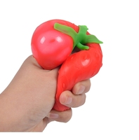 Jouet Squishy Fraise Réaliste en TPR à Remontée Lente, Anti-Stress, Balle Fidget, Cadeau de Fête pour Enfants, Vente en Gros