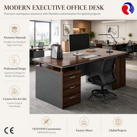 Bureau de direction contemporain avec grand plateau et armoire de rangement latérale, finition bois foncé
