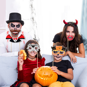 30 Pièces Accessoires de Photobooth Halloween DIY Drôles Effrayants Citrouille Fantôme Lèvres Chapeaux Kit Photobooth Décorations et Fournitures pour Fête d'Halloween - Product Image 2