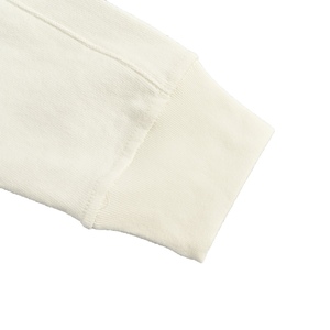 Pull tricoté extensible oversize décontracté blanc chaud de haute qualité pour homme, style vintage et tendance - Product Image 4