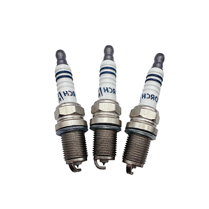 <span class=keywords><strong>Bougie</strong></span> <span class=keywords><strong>bougie</strong></span> d'allumage de <span class=keywords><strong>moto</strong></span> de pièces d'auto de <span class=keywords><strong>haute</strong></span> <span class=keywords><strong>performance</strong></span> en gros - Product Image 4