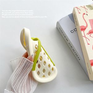 Et les tongs personnalisées ajourées conviennent aux modèles 14 Pro Max, 12, Coque 13, Silicone souple <span class=keywords><strong>11</strong></span> - Product Image 4