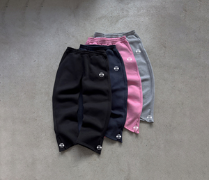Pantalon de survêtement unisexe XH en molleton bouclette coupe droite avec fermeture éclair latérale, petit logo brodé, style streetwear décontracté, personnalisable OEM - Product Image 3