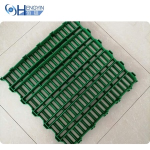 Plancher à lattes robuste en plastique pour abri de chèvres et de moutons, équipement d'élevage caprin et ovcin économique - Product Image 3