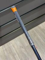 Driver de golf populaire à loft réglable, face usinée CNC, faible spin, lancement élevé, vol stable, poignée en caoutchouc antidérapante pour golfeur amateur masculin