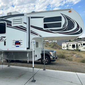 Livraison Rapide NOUVEAU Design Camper pour Camion 4x4, Camper Hard Top pour Pickup, Caravane à Vendre - Product Image 1