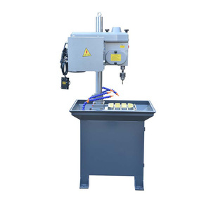 Broches à quatre axes à grande vitesse à chaud alimentation automatique montée sur banc de taraudage à engrenages perceuse multi-axes à vendre - Product Image 3