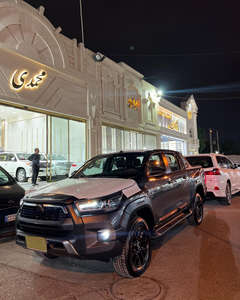 قطع غيار سيارات تويوتا هايلكس فيجو 2004-2015 لتحديث الهيكل الخارجي بنمط روكو 2023 غطاء محرك وصدام وشبك أمامي ومصابيح أمامية جديدة - Product Image 2