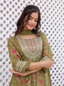 Kurta de algodón puro regular con estampado floral con pantalones y Dupatta - Product Image 3