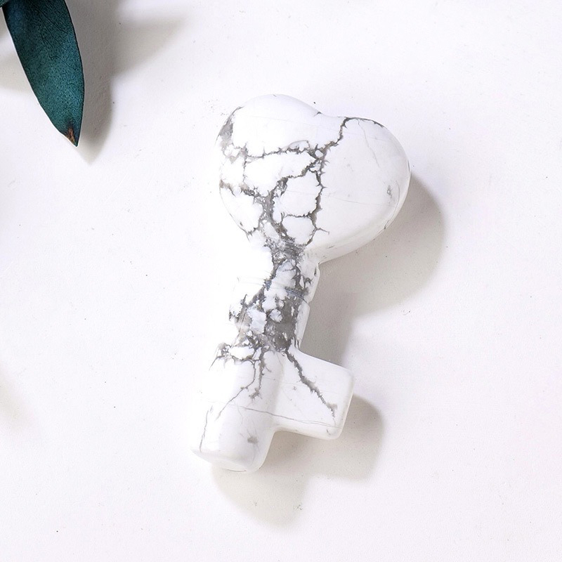 White howlite