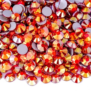 Nouvelle Carte de Couleurs de Strass en Verre Brillant de Bonne Qualité pour Nail Art Non Thermocollant Oleeya Factory - Product Image 3