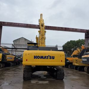Excavadora Komatsu PC350 con Cucharón de Excavación, Peso Operativo de 35 Toneladas - Product Image 4