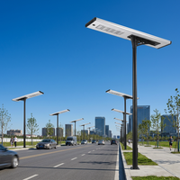 Lampe solaire de rue LED 150W avec batterie LiFePO4, étanche IP65, marche/arrêt automatique