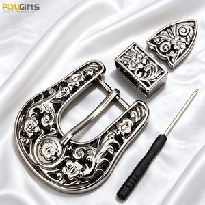 Ensemble de 3 boucles de ceinture personnalisées style western en zinc, forme fer à cheval en U, finition argent antique, gravure florale 3D en relief, DIY - Product Image 1