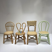 Nouvelle Chaise Empilable Rose Lisse en Résine pour Enfants – Idéale pour Mariages, Événements, Anniversaires et Fêtes d'Enfants